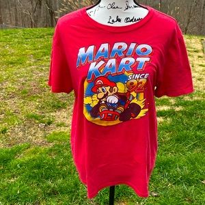 Mario kart red T-shirt size XL